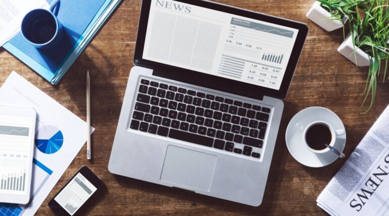 9 Expert Tips to Guide You into Becoming a Successful Freelance Writer